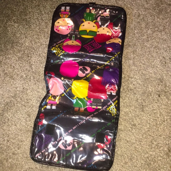 HARAJUKU Accessories travel case - Picture 9 of 10